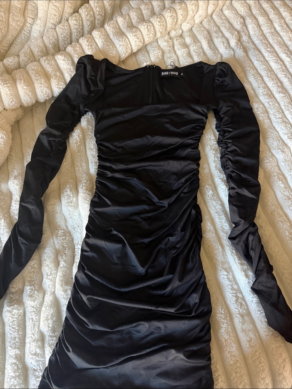 Babiboo Black Ruched Long-Sleeve Midi Dress